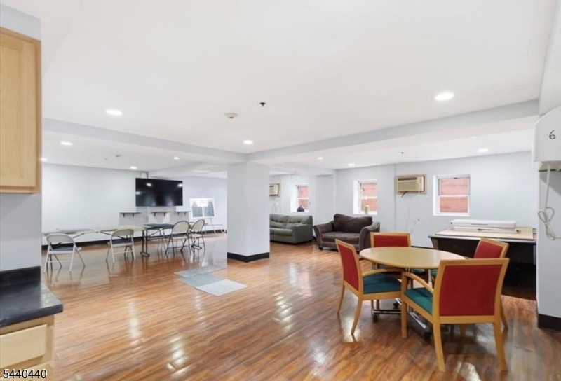 Empire View Condominium - Residential