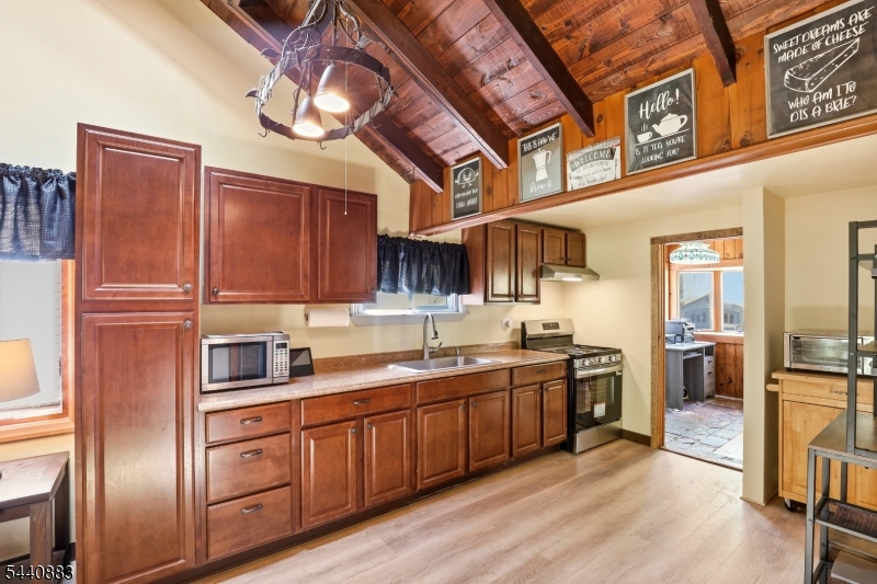 Highland Lakes - Residential Lease