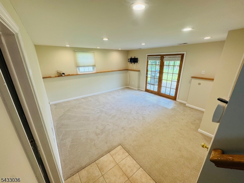 RESIDENTIAL - Residential