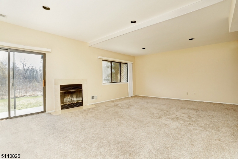 Castle Ridge - Residential