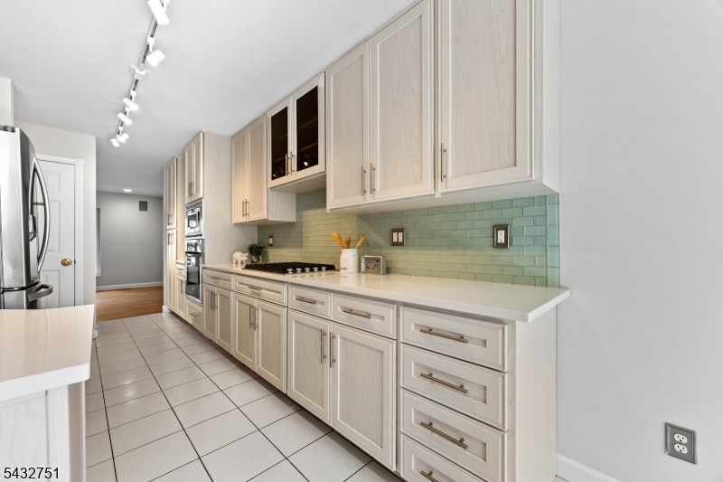 Spruce Edge - Residential