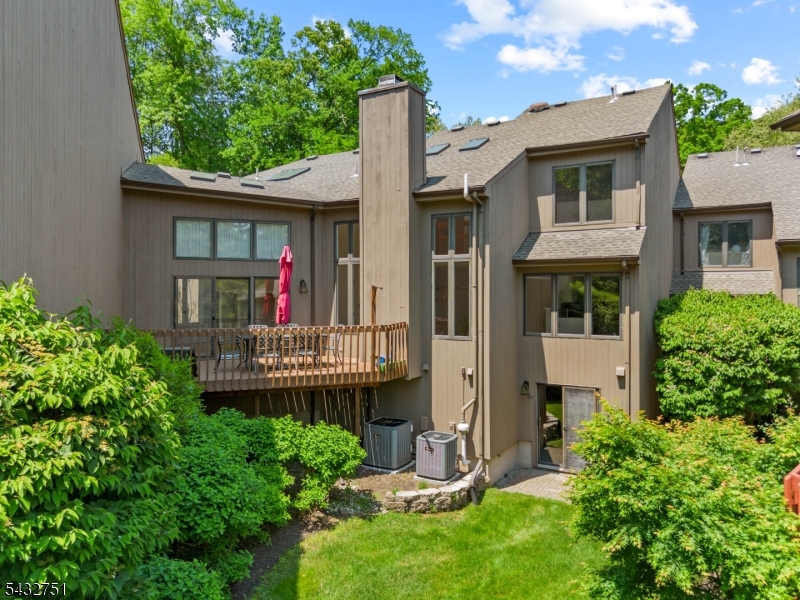 Spruce Edge - Residential