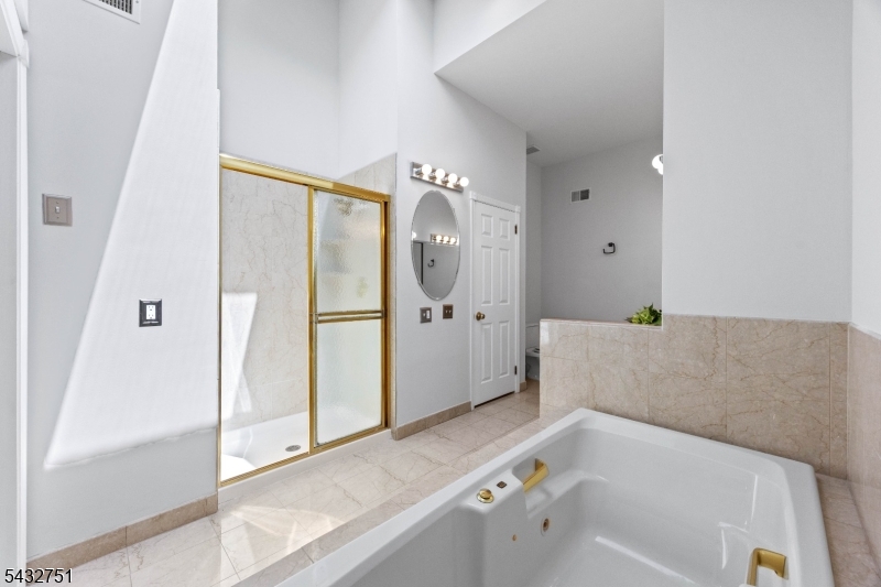 Spruce Edge - Residential