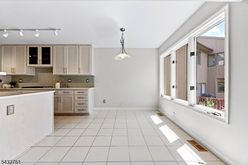 Spruce Edge - Residential