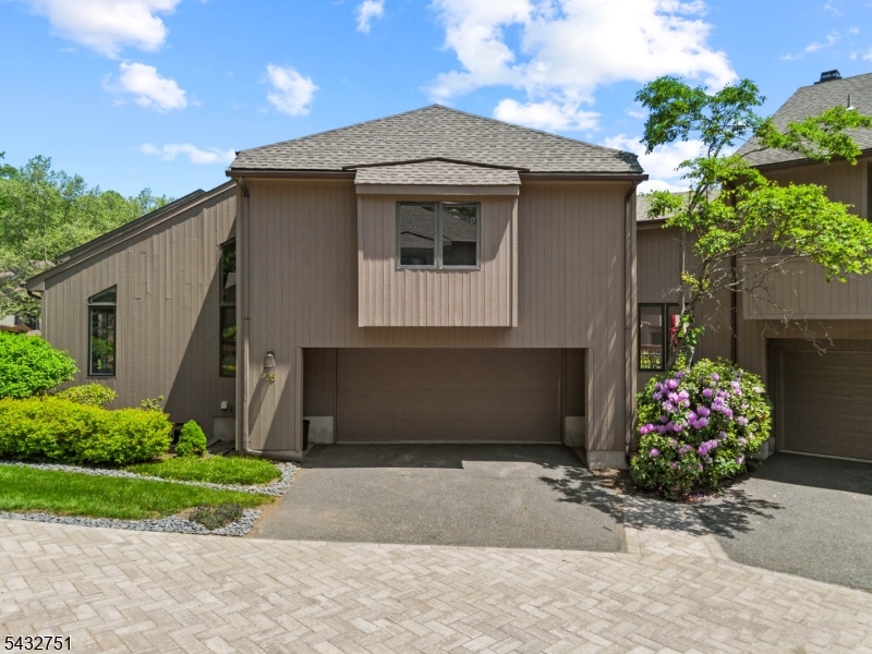 Spruce Edge - Residential