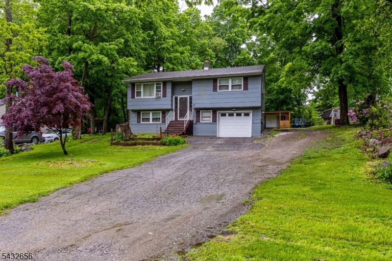 Barry Lakes - Residential