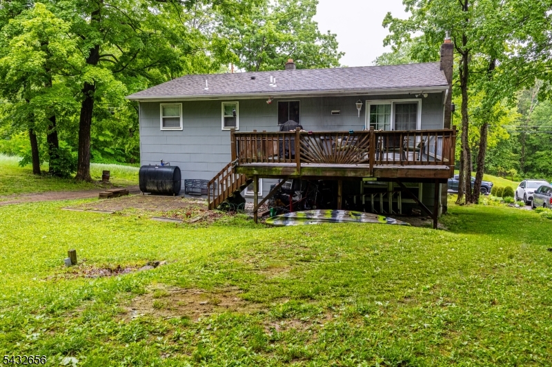 Barry Lakes - Residential
