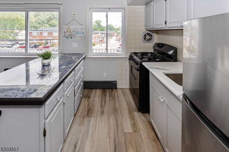 Lake Hiawatha - Residential