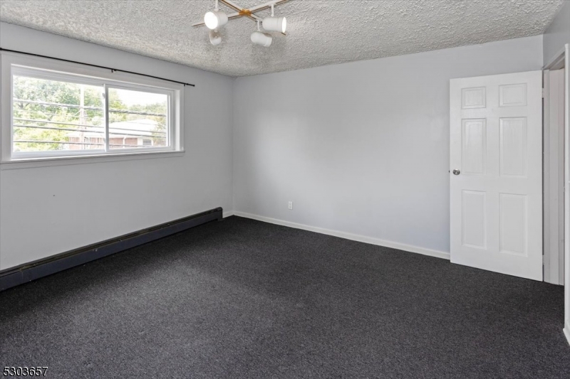 Lake Hiawatha - Residential