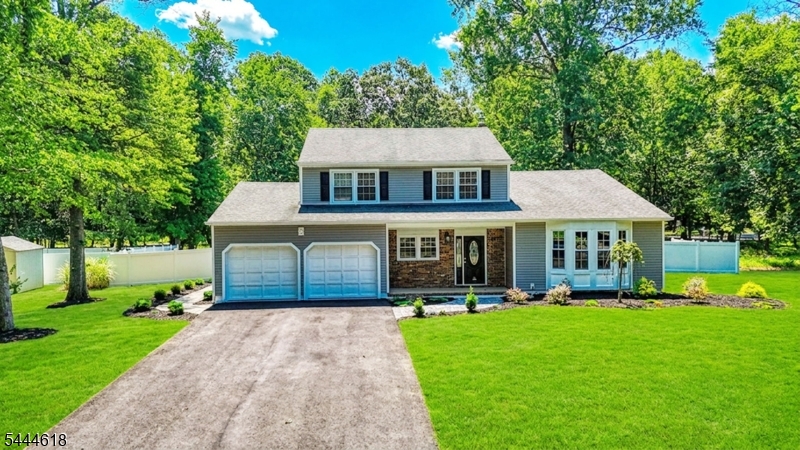 Point of Woods - Residential