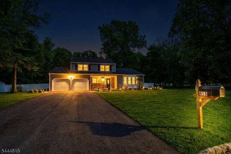 Point of Woods - Residential