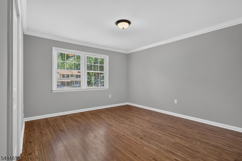 Point of Woods - Residential