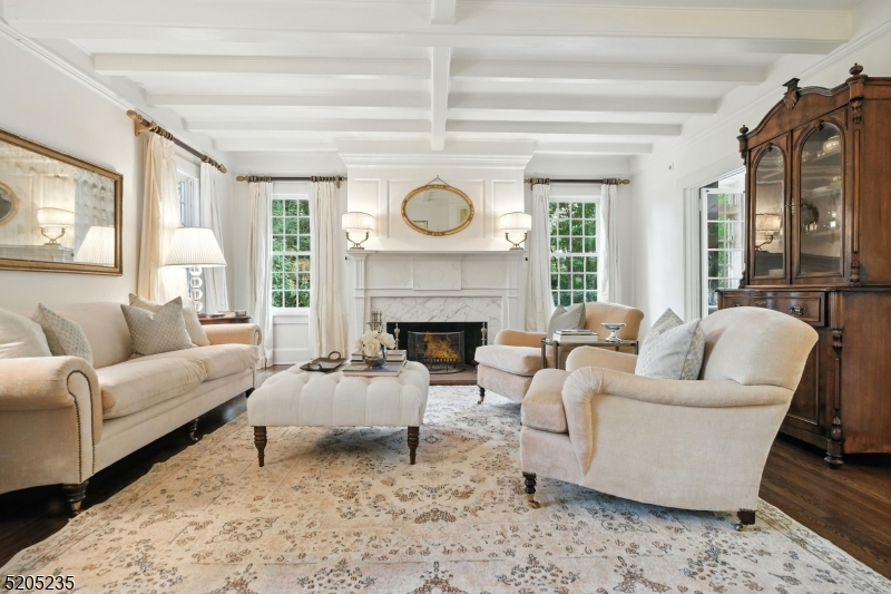 WOODFIELD ESTATES/DEERFIELD - Residential