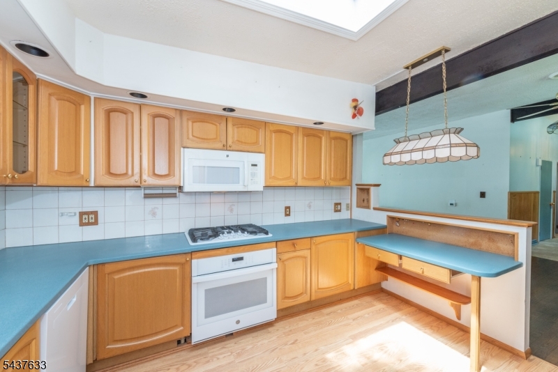 Cupsaw Lake - Residential