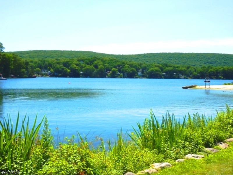 Cupsaw Lake - Residential