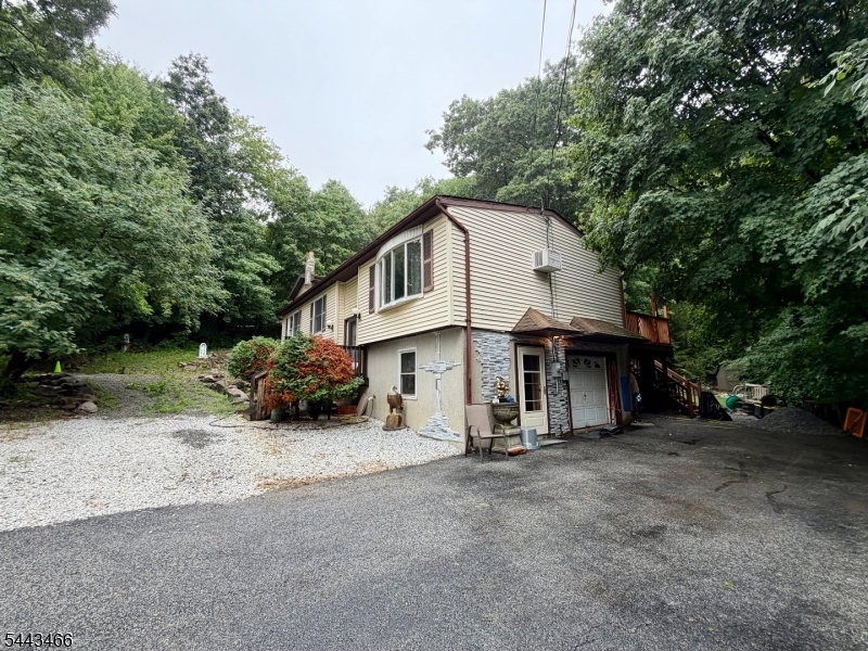 Barry Lakes - Residential