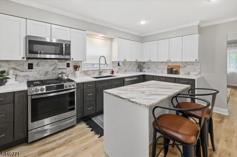 Englishtown - Residential