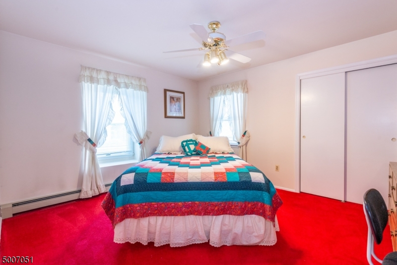 Oak Ridge / Milton - Residential