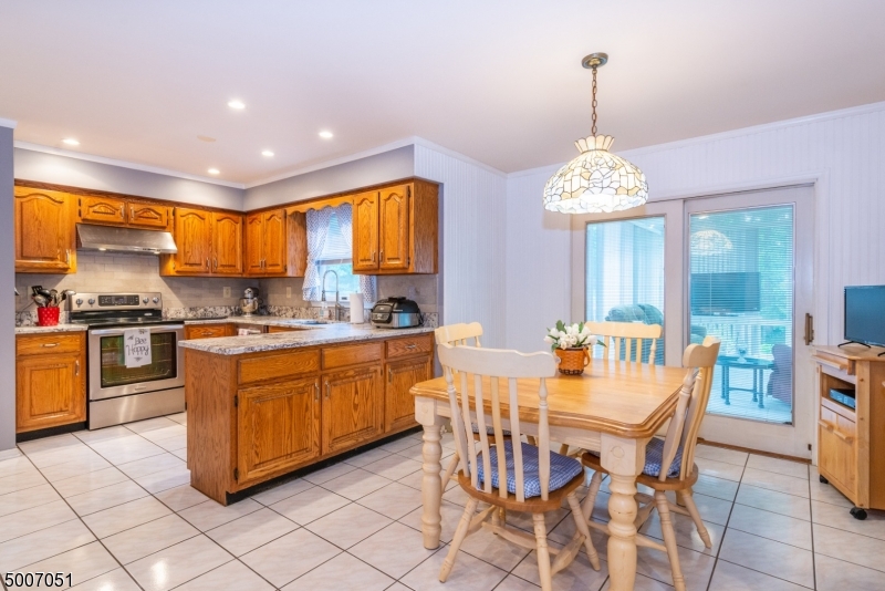 Oak Ridge / Milton - Residential