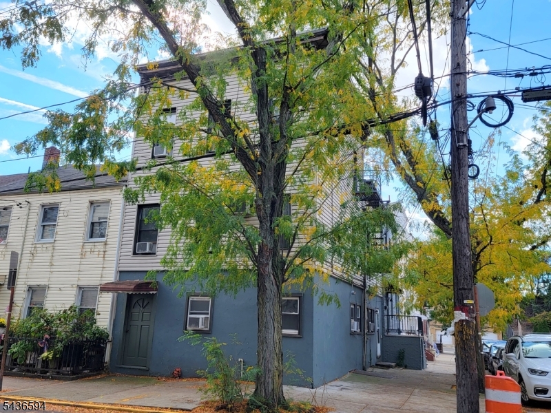 JC, Downtown - Residential Lease