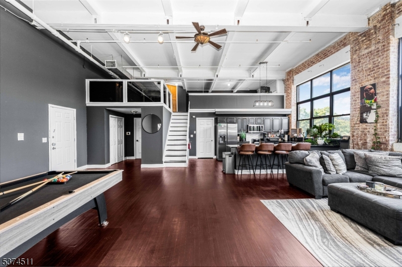 highland lofts - Residential