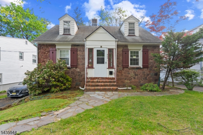 Welcome to 433 Mount Pleasant Ave, a classic Cape Cod brimming with character, charm, and possibility. Tucked into one of West Orange's most desirable neighborhoods, this lovingly maintained home offers the perfect blend of timeless architecture and thoughtful modern updates which are ideal for buyers ready to make a house their own. Situated directly across from Essex County Country Club and Francis A. Byrne Golf Course, two of Essex County's top golf courses. Step inside and discover a beautifully remodeled first floor, completed just three years ago. The open and inviting layout creates a seamless flow that's perfect for everyday living and entertaining alike, giving you a move-in-ready main level from day one. Sold AS IS, this is a fantastic opportunity for a savvy buyer, investor, or first-time homeowner ready to roll up their sleeves and unlock the full potential of this West Orange gem.