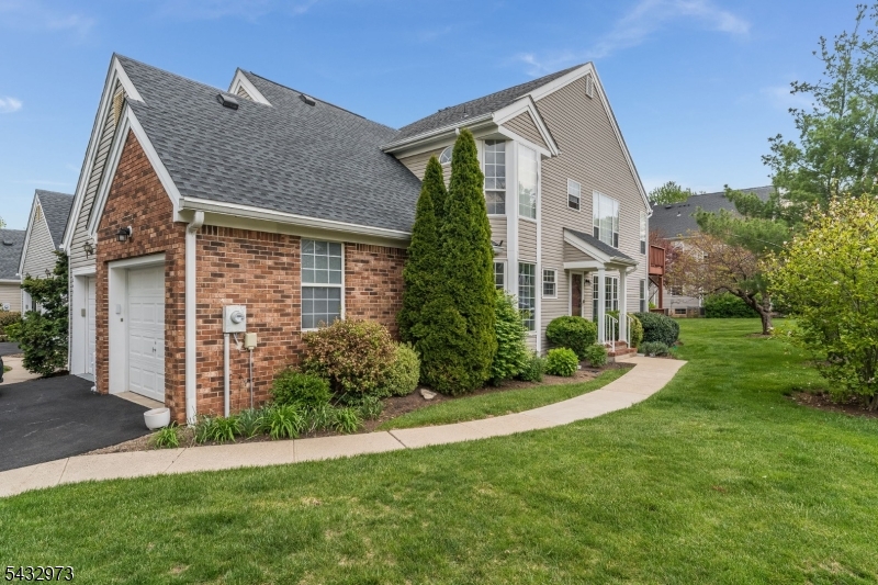 Whitehouse Village - Residential