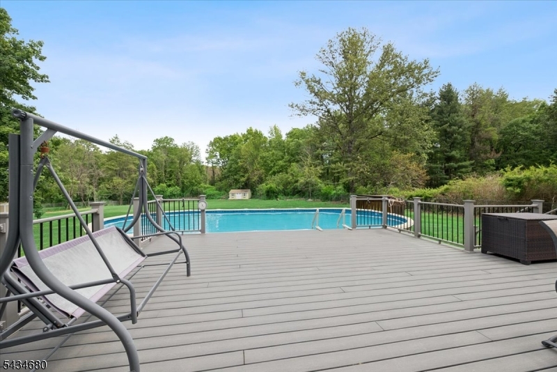 HIGHVIEW ESTATES - Residential