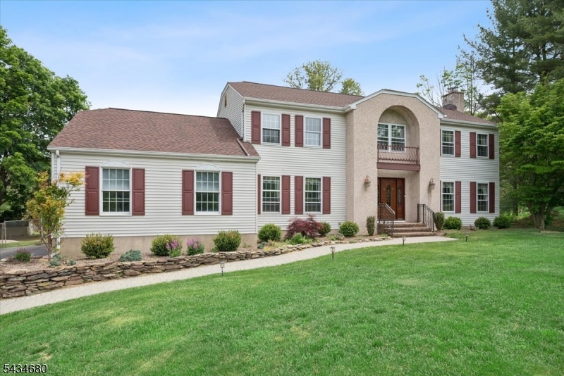 HIGHVIEW ESTATES - Residential