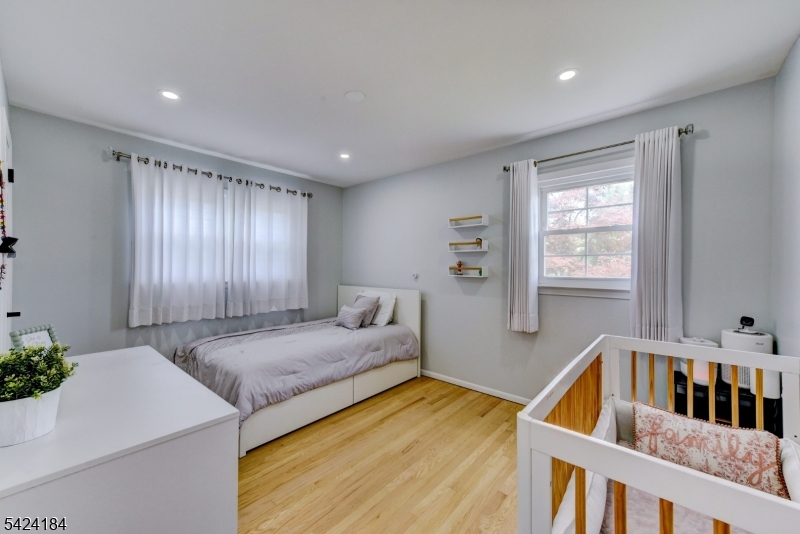 CEDARBROOK - Residential