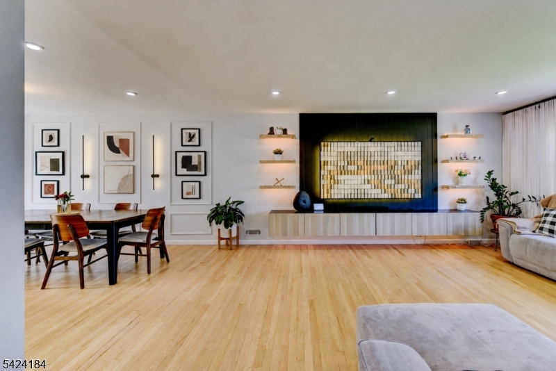 CEDARBROOK - Residential