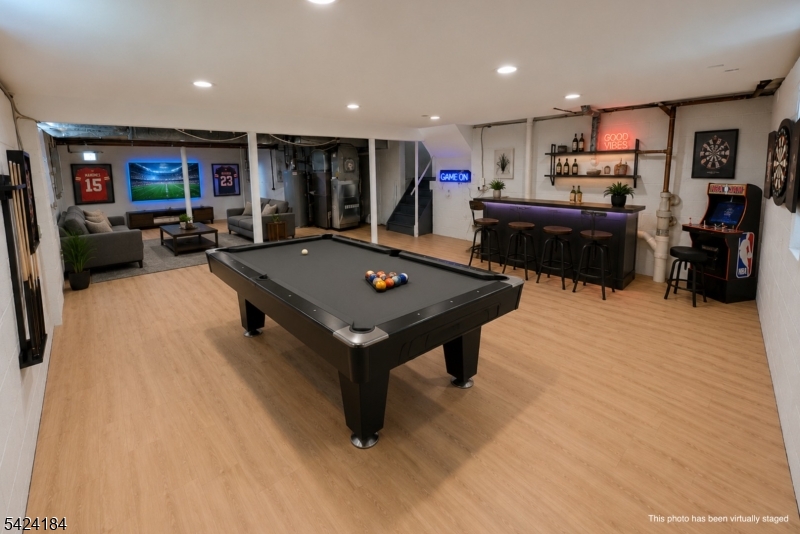 CEDARBROOK - Residential
