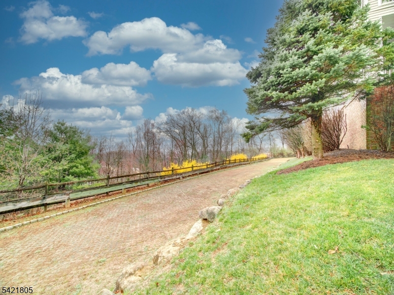Nolan's Ridge - Residential