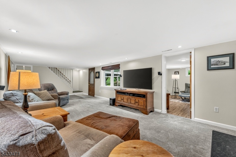 Raritan Gardens - Residential