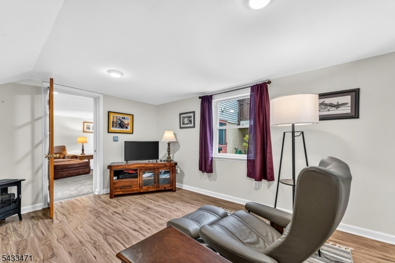 Raritan Gardens - Residential