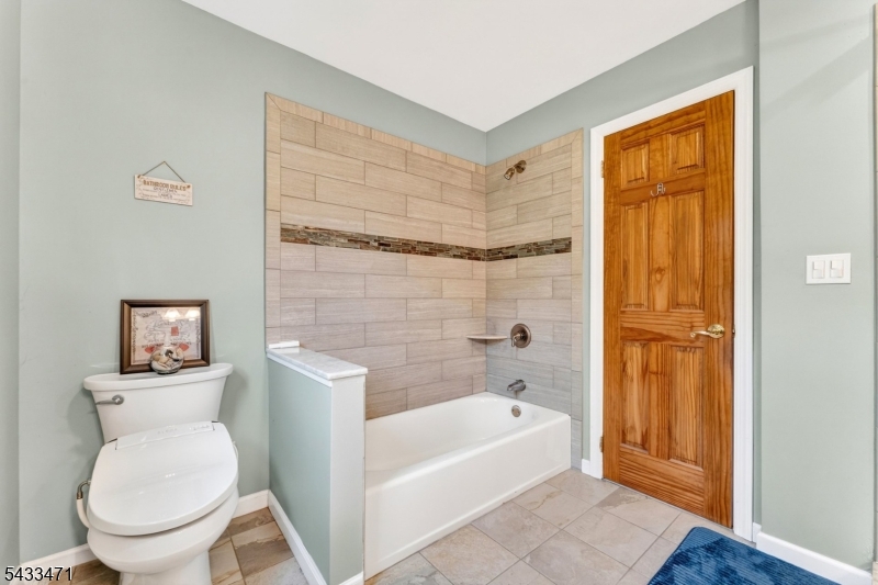 Raritan Gardens - Residential