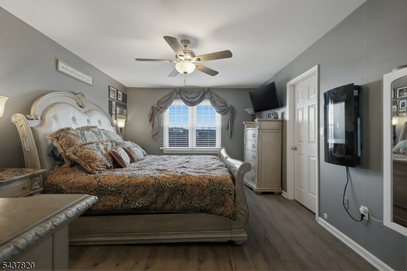Panther Valley - Residential
