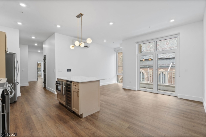 The View at Lincoln Park - Residential