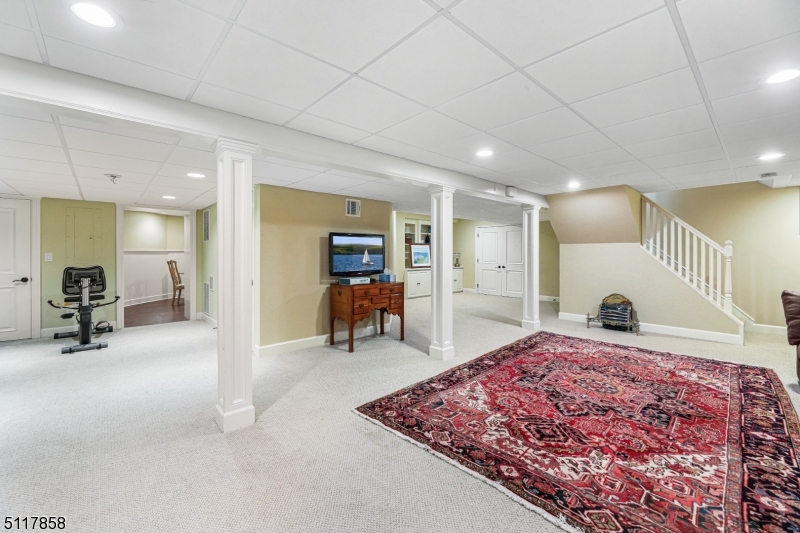 Upper Oak Ridge - Residential