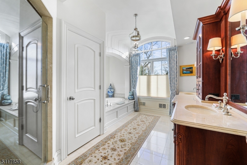 Upper Oak Ridge - Residential