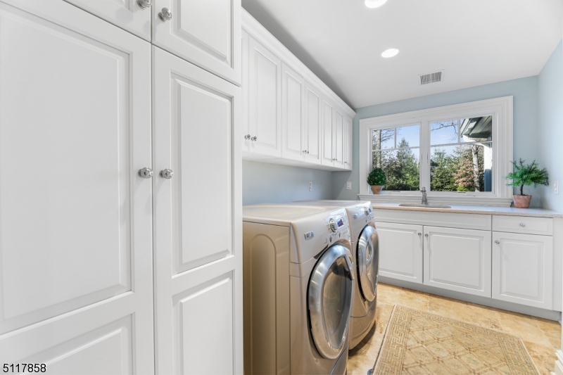 Upper Oak Ridge - Residential