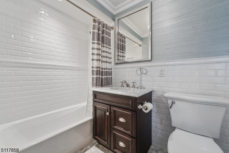 Upper Oak Ridge - Residential