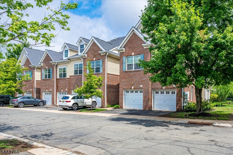 Morris Place - Residential