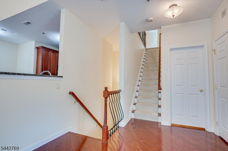 Morris Place - Residential