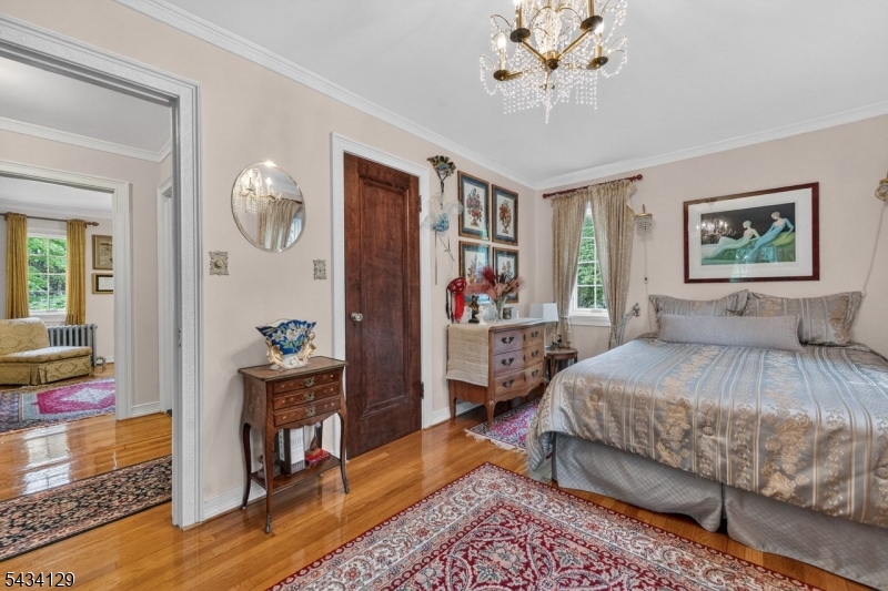 SLEEPY HOLLOW - Residential