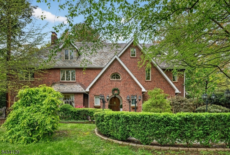 SLEEPY HOLLOW - Residential