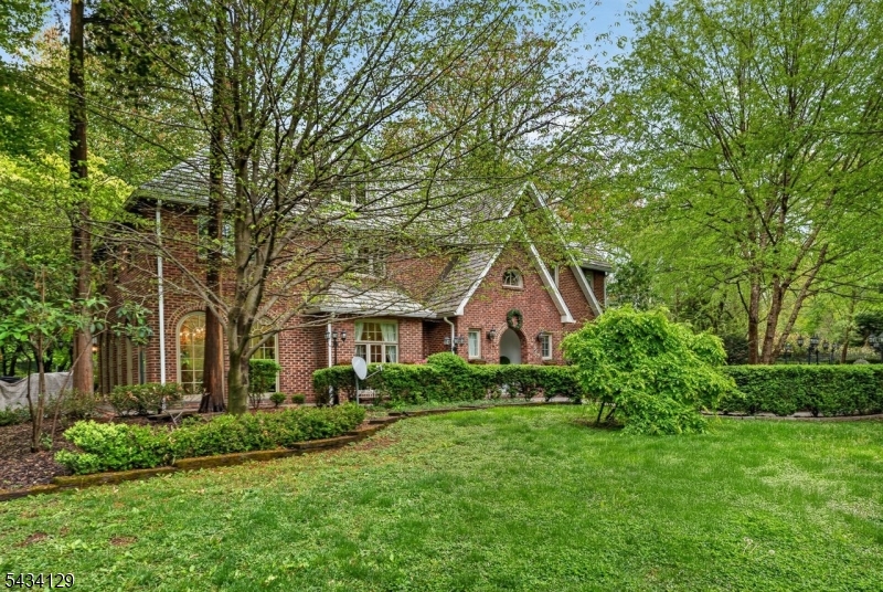 SLEEPY HOLLOW - Residential