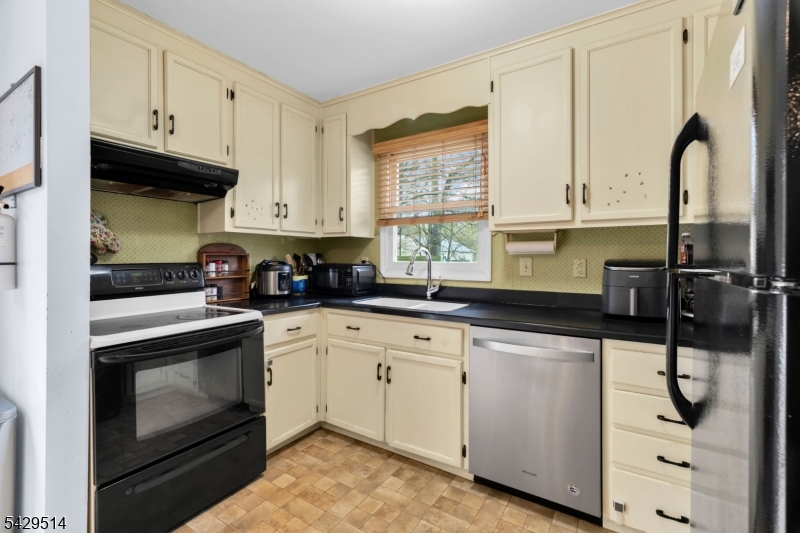 Upper Greenwood Lake - Residential