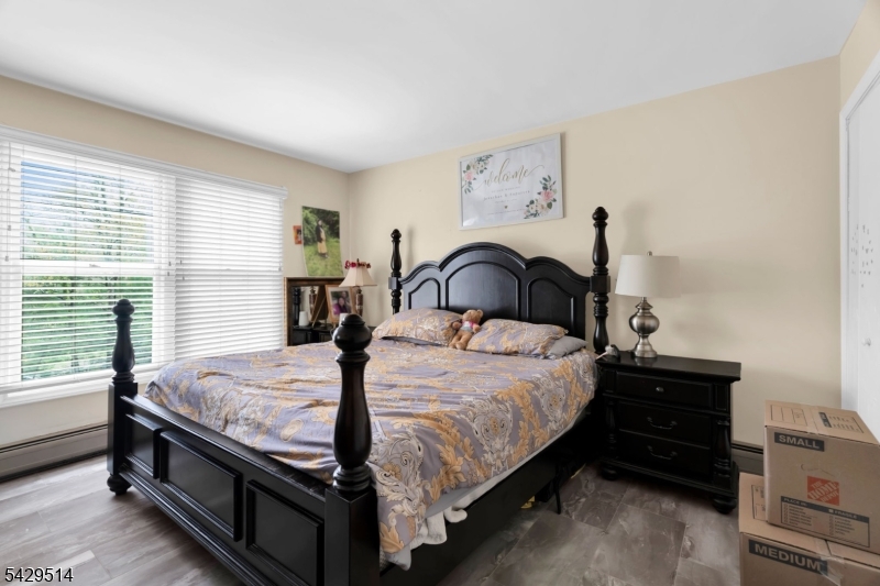 Upper Greenwood Lake - Residential
