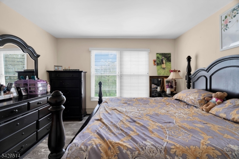 Upper Greenwood Lake - Residential